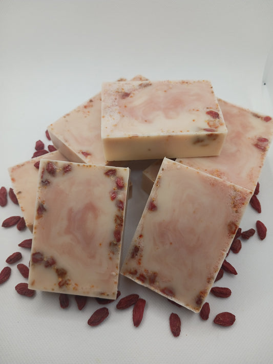 Goji Berry, Honey, & Pomegranate Shea Butter Soap