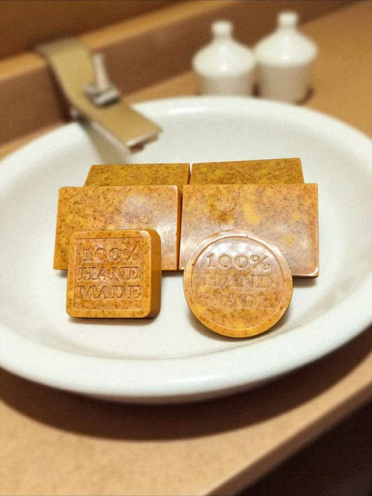 Sea Moss Turmeric Goat Milk Soap w/Honey